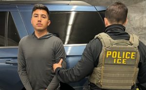 FGR analiza acciones para el retorno de Enrique “N”, exmilitar vinculado con el caso Ayotzinapa detenido en EE.UU.