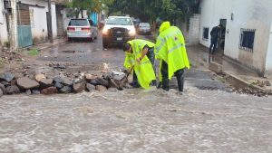 Lluvias dejan 18 reportes de emergencia en capital